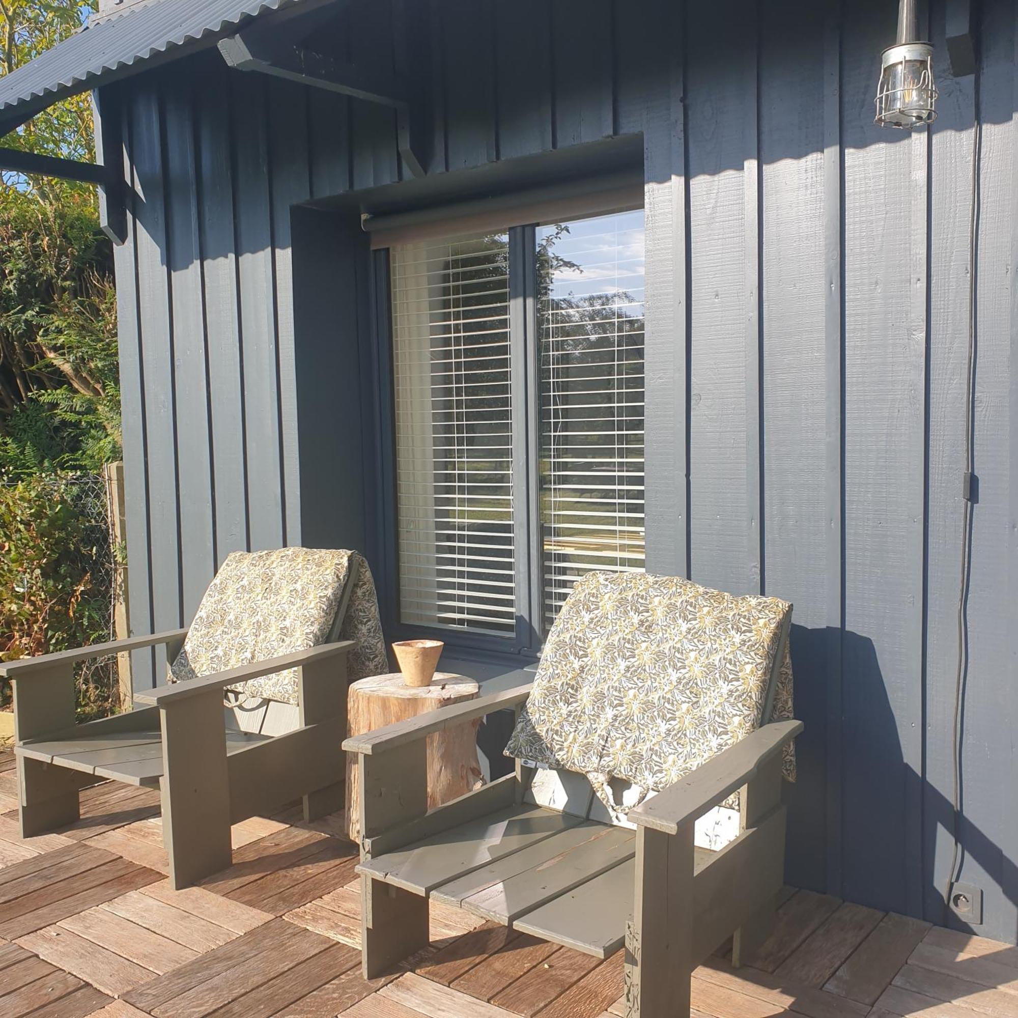 Bed and Breakfast Par Hasard Ou Pas Saint-Martin-aux-Chartrains Exterior foto